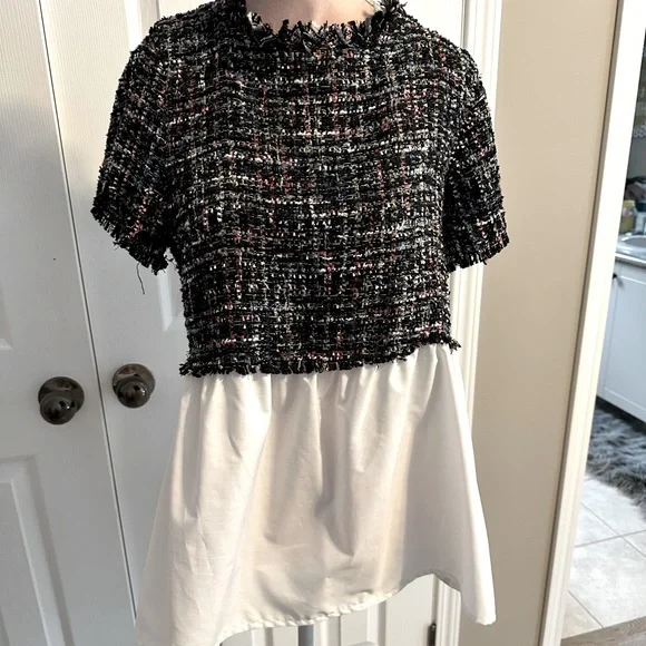 Zara size medium. - Picture 1 of 4